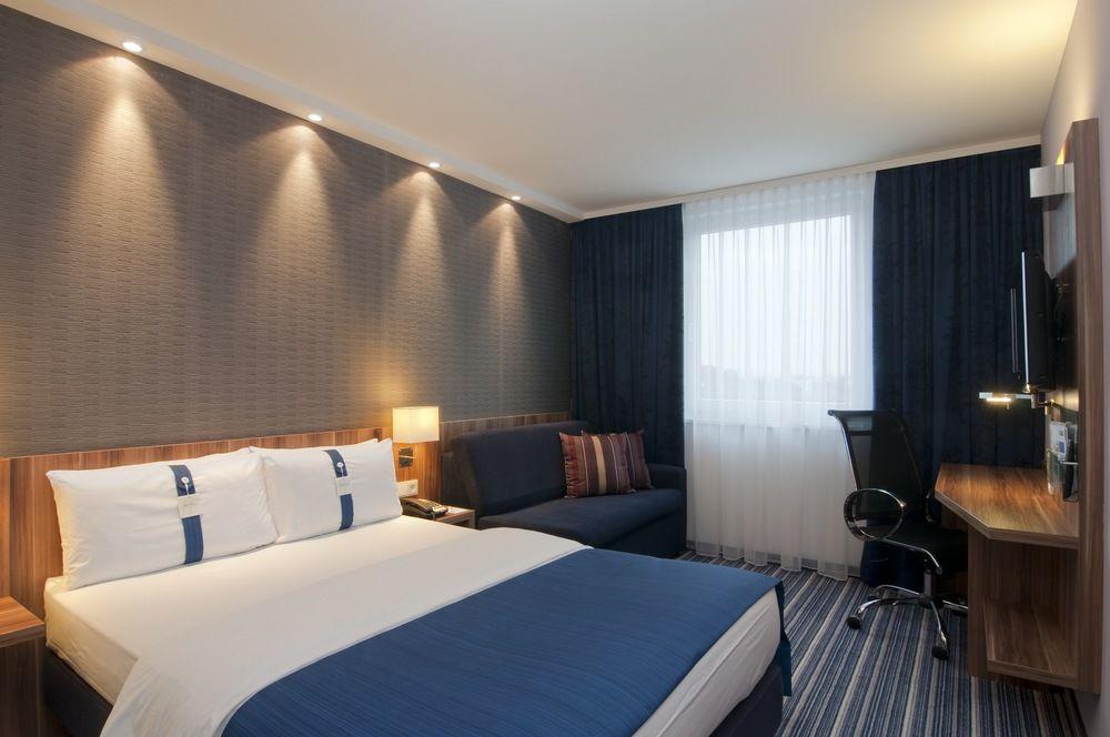 Holiday Inn Express Hamburg - St. Pauli-Messe Экстерьер фото